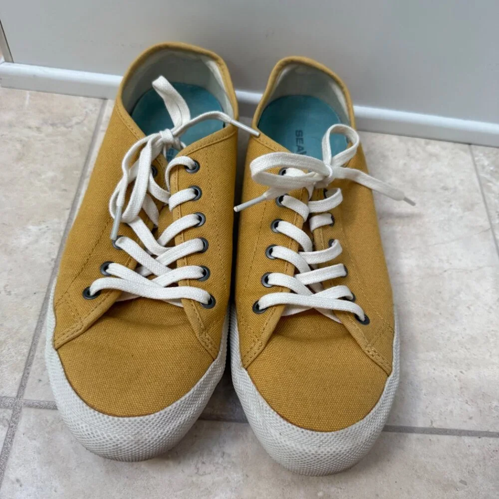 Worn Once! SeaVees Monterey Canvas Lace Up Sneaker, Sz 9, Mustard